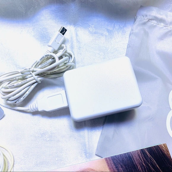 GLO Brilliant Teeth Whitening System - Picture 4 of 12